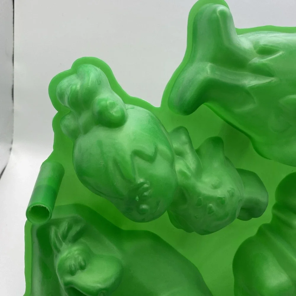Vintage 80s GIANT JELLO / GUMMY MOLD FLINSTONES - HANNA-BARBERA - FRED BARNEY